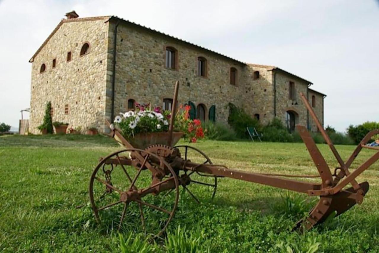Agriturismo Fattoria Di Statiano Pomarance Exterior photo